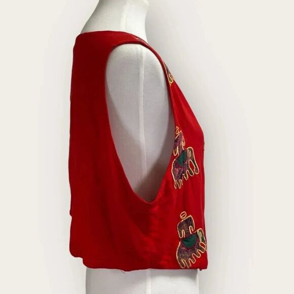 90's Vintage red embroidered vest. Women's small. Fall gold green tapestry - Picture 10 of 16